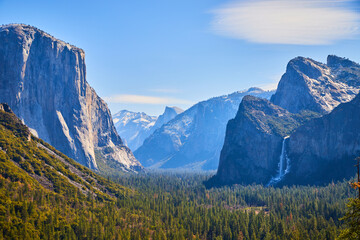 Early soft spring light over Yosemite Valley from Tunnel View