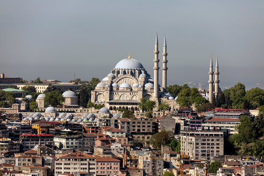 Suleymaniye Mosque in Istanbul 