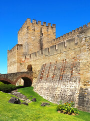 Sao Jorge castelo in Lisbon, castle and top attraction
