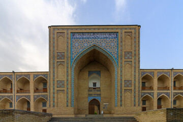 Fototapeta na wymiar Medieval Kukeldash madrasah, UNESCO world heritage, Tashkent, Uzbekistan