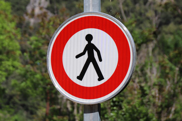 Interdiction aux piétons