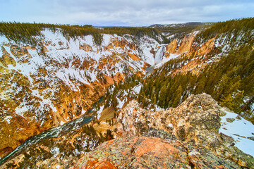Amazing canyon overlook at Yellowstone grand canyon and upper falls