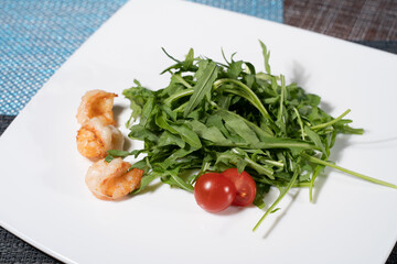 Arugula herb salad with shrimps anв cherry tomato