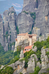 Fototapeta na wymiar The typical monasteries of Meteora, Greece