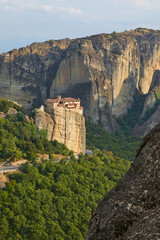 Fototapeta na wymiar The typical monasteries of Meteora, Greece