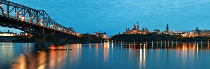 Fototapeta na wymiar Parliament Hill Ottawa Canada at night