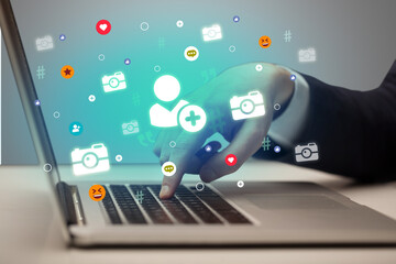 Hand surfing on the social media