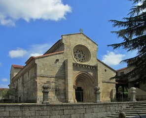Fototapeta na wymiar Historic monastery in Paço de Sousa, Norte - Portugal 