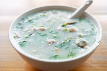 porridge with pork and preserved egg
