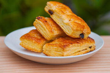 texture, crisp, biscuit, puff pastry, maple pie