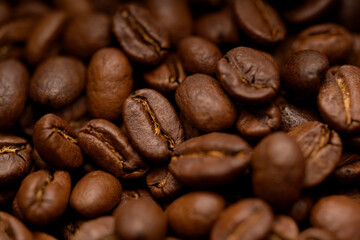 Naklejka premium Nahaufnahme Kaffeebohnen makro close up Coffee beans