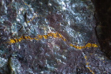 Chalcopyrite on quartz looks like gold