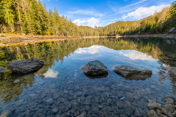 Eibsee with its mountain scenery (Bavaria, Germany)