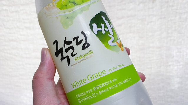 麹醇堂 米マッコリマスカット 750ml
