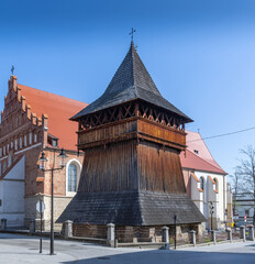 Bochnia - Drewniana Dzwonnica przy Bazylice św, Mikołaja