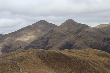 five sisters of kintail Glen shiel Sgùrr Fhuaran Sgùrr na Càrnach scotland highlands