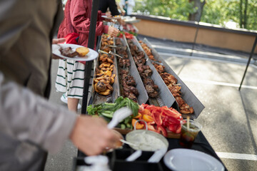 Distribution of food. Ready food. Outdoor corporate events and snacks