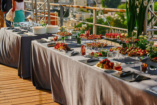 cold appetizers for an event with catering
