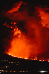 Fototapeta na wymiar Night view on active Volcano Cumbre Viejo on La Palma Island (‎20.11.2021)