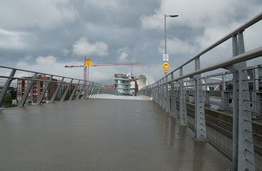 Approaching Pandora street from Johnson drawbridge