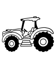 Traktor fahren Bauernhof 