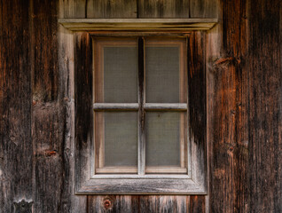 Holzfenster