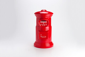 ポスト型貯金箱