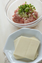 minced pork and scallion with seasoning salt for Chinese dumpling Wonton cooking ingredient