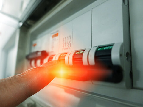 Apagando el automatico de la luz