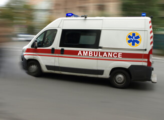 Ambulance in motion © Halytskyi Olexandr