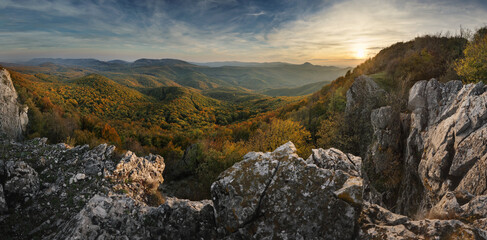 Top of hill Vapenna in Carpathians during sunset with rocks - obrazy, fototapety, plakaty