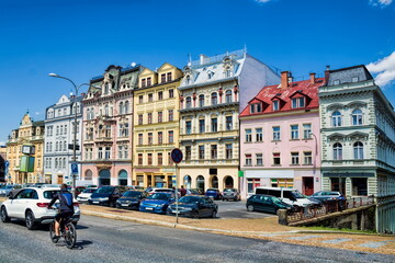 Fototapeta na wymiar liberec, tschechien - stadtpanorama mit historischen häusern