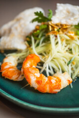 grilled shrimps with lemon sauce