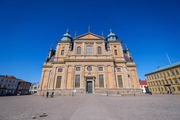 Fototapeta na wymiar Stortorget square with cathedral in Kalmar Sweden