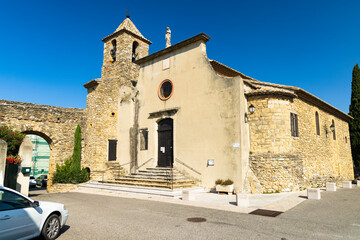 Church and old town in Vacqueyras, departement Vaucluse, Provence, France