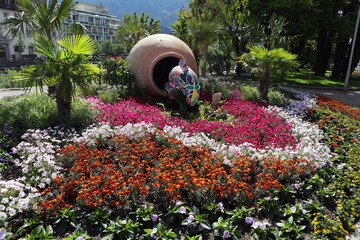 Blumenschmuck in der Stadt Meran