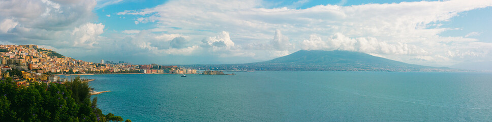 Fototapeta na wymiar Panoramic view of Vesuvius volcano