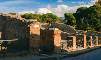 Fototapeta na wymiar View of ancient ruins in Pompeii