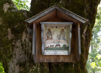 Volksglaube: Bildstock  im Koppental bei Bad Aussee im Salzkammergut - Steiermark - Österreich