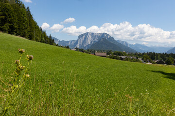 Wanderung  im Koppental bei Bad Aussee im Salzkammergut mit Loser im Hintergrund - Steiermark -...