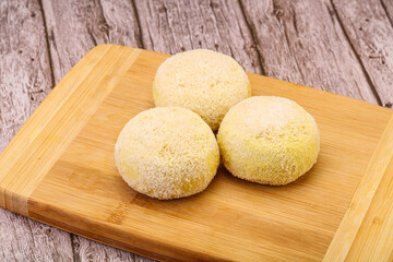 Raw potato zrazy for cooking