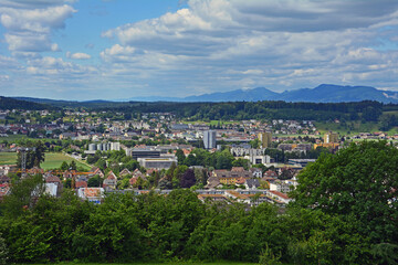 Fototapeta na wymiar Blick auf Strengelbach bei Zofingen, Kanton Aargau