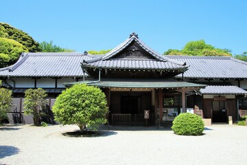 下関市長府の長州毛利邸