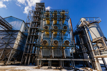 Modern agricultural grain drying complex and silos