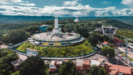 Juazeiro do Norte Cariri Ceará Cidade Sertão Nordeste Estátua Padre Cícero Colina Horto Paisagem Igreja Museu Religião Religioso Chapada Araripe Religiosidade Popular Drone Aéreo