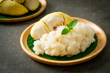 Durian sticky rice on plate