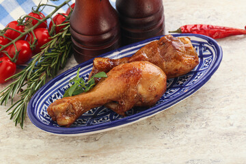 Roasted chicken legs with spicy sauce