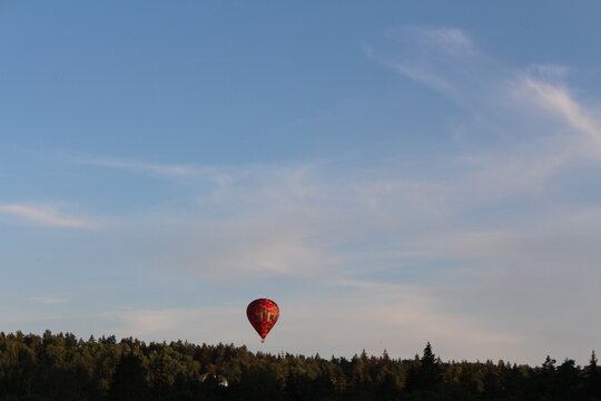 hot air balloon