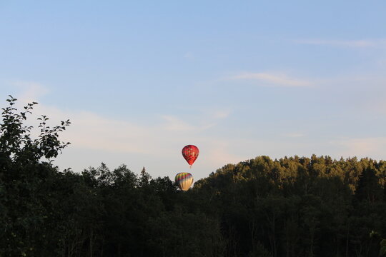 hot air balloon