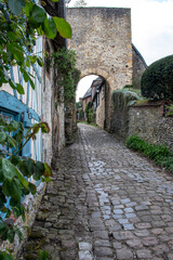 Gerberoy, Maison à colombages et la tour porte. Oise. Picardie. Hauts-de-France	